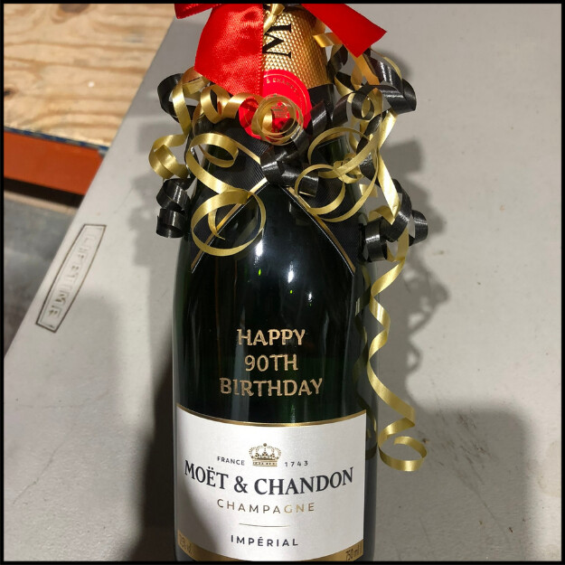 Moet.png