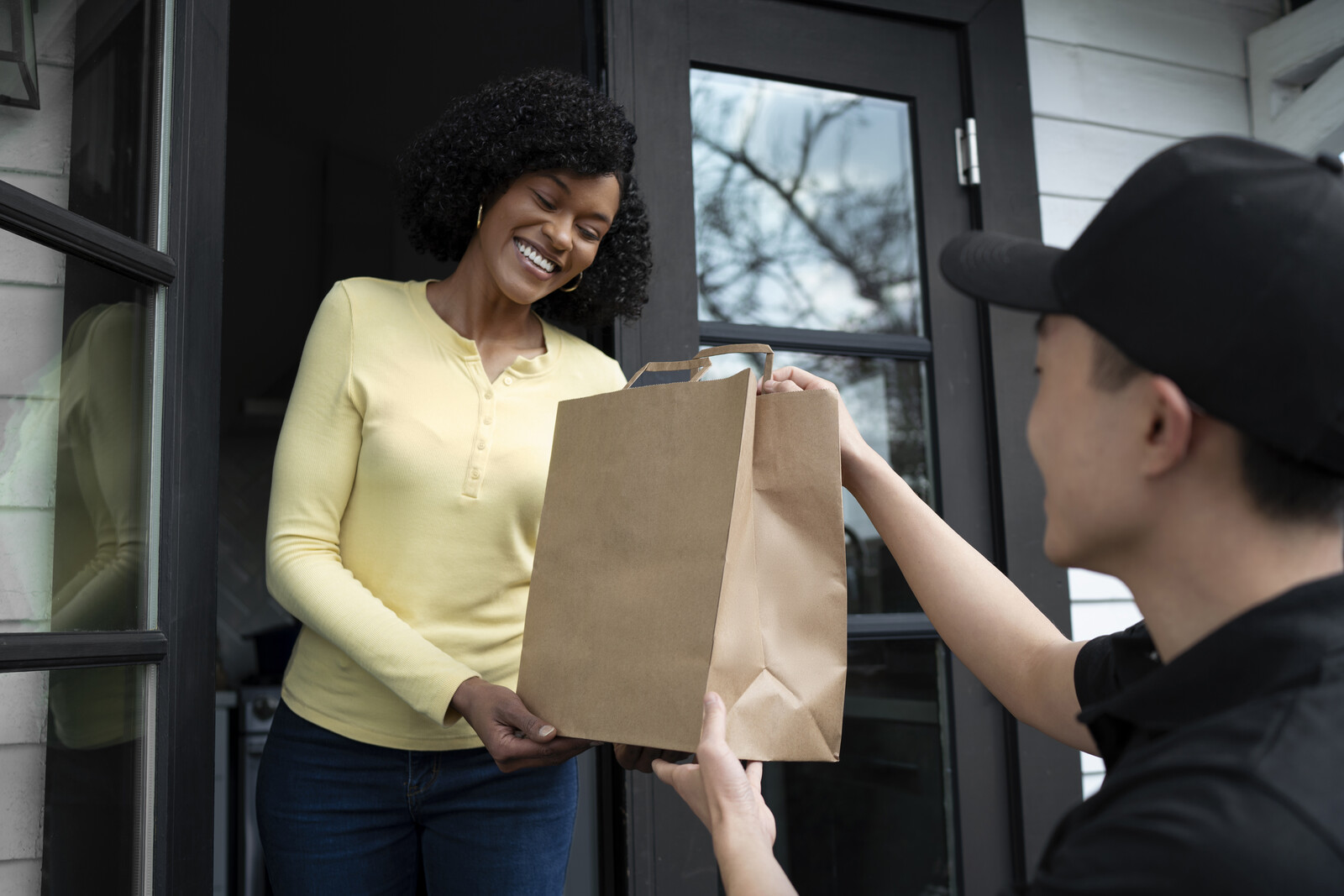 The Rise of Online Wine Delivery Services in Chicago
