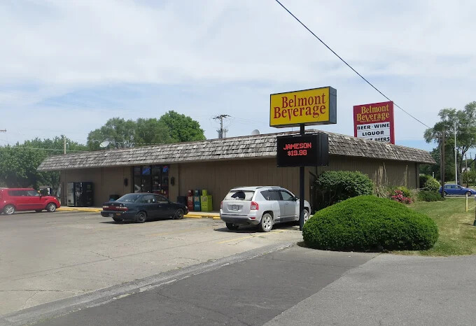 Belmont Beverage Bluffton Road – Fort Wayne, Indiana liquor store exterior