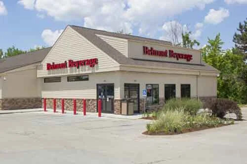 Belmont Beverage Maplecrest Road – Fort Wayne, Indiana liquor store exterior