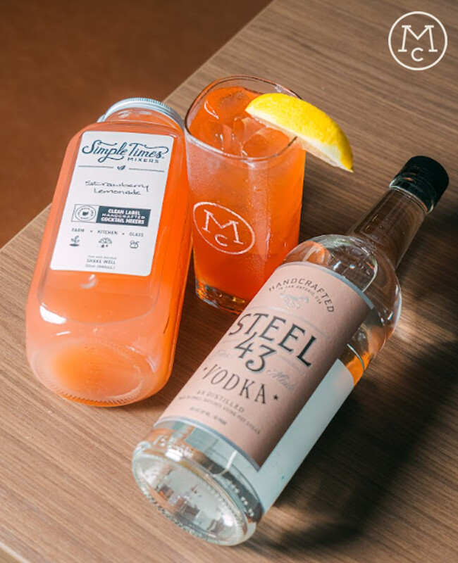 Isabelle's Lemonade cocktail