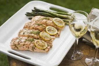 Lemon herb salmon with Sauvignon Blanc
