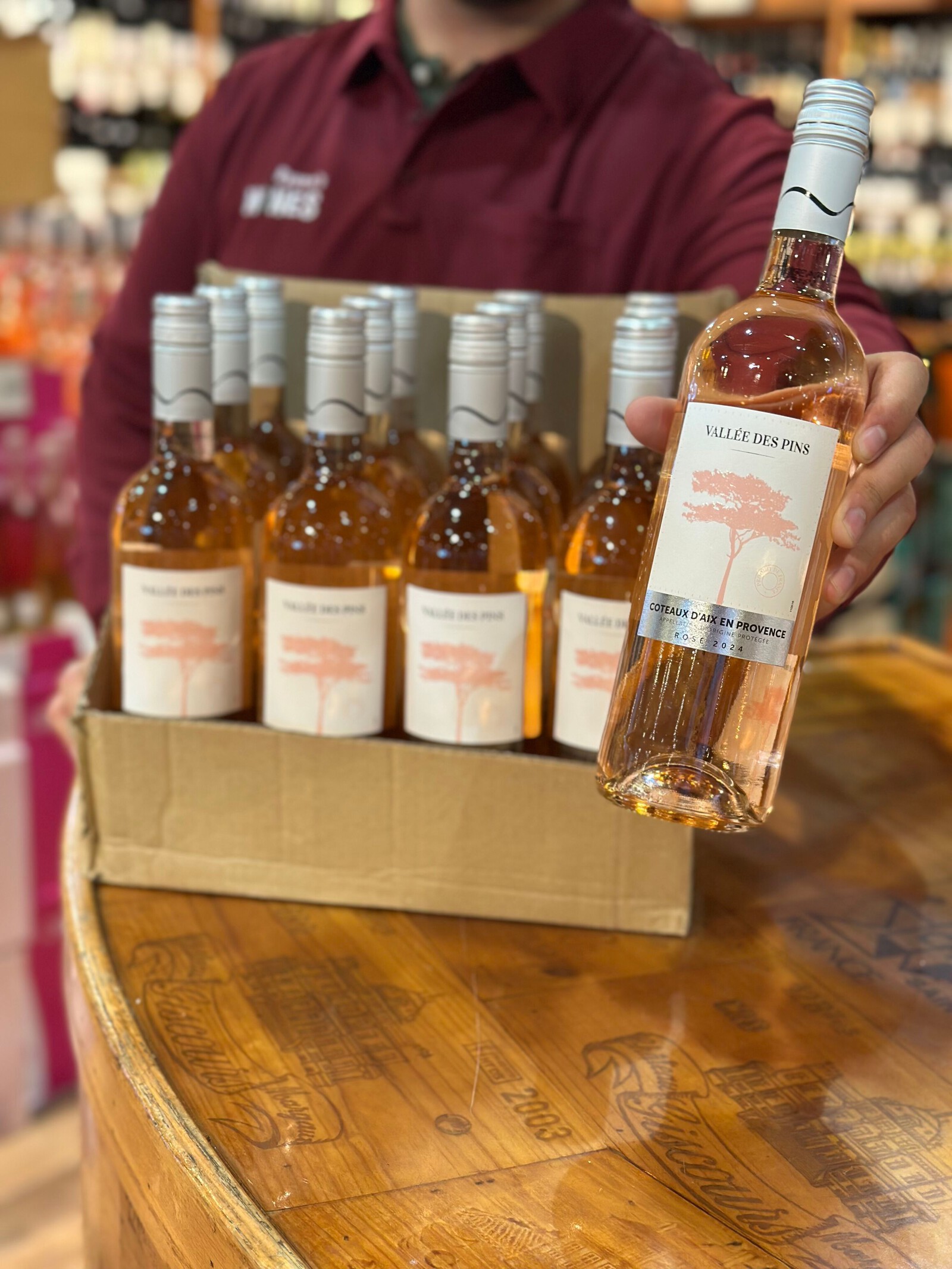 Vallee_Des_Pines_Rosé_Case_Sale-6.jpg
