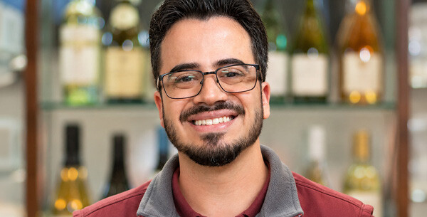 Dylan Achilles, Team Leader at Stew Leonard's Wines & Spirits of Danbury