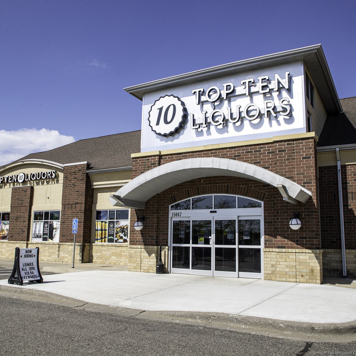 top-ten-liquors_1200xx3641-3648-957-0-1.jpg