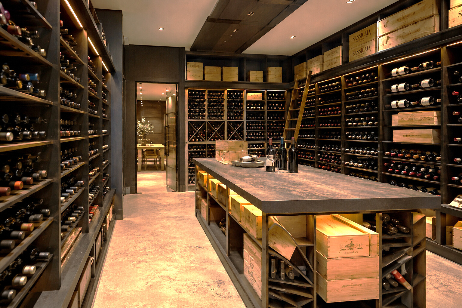 wine_cellar_for_consultant.png