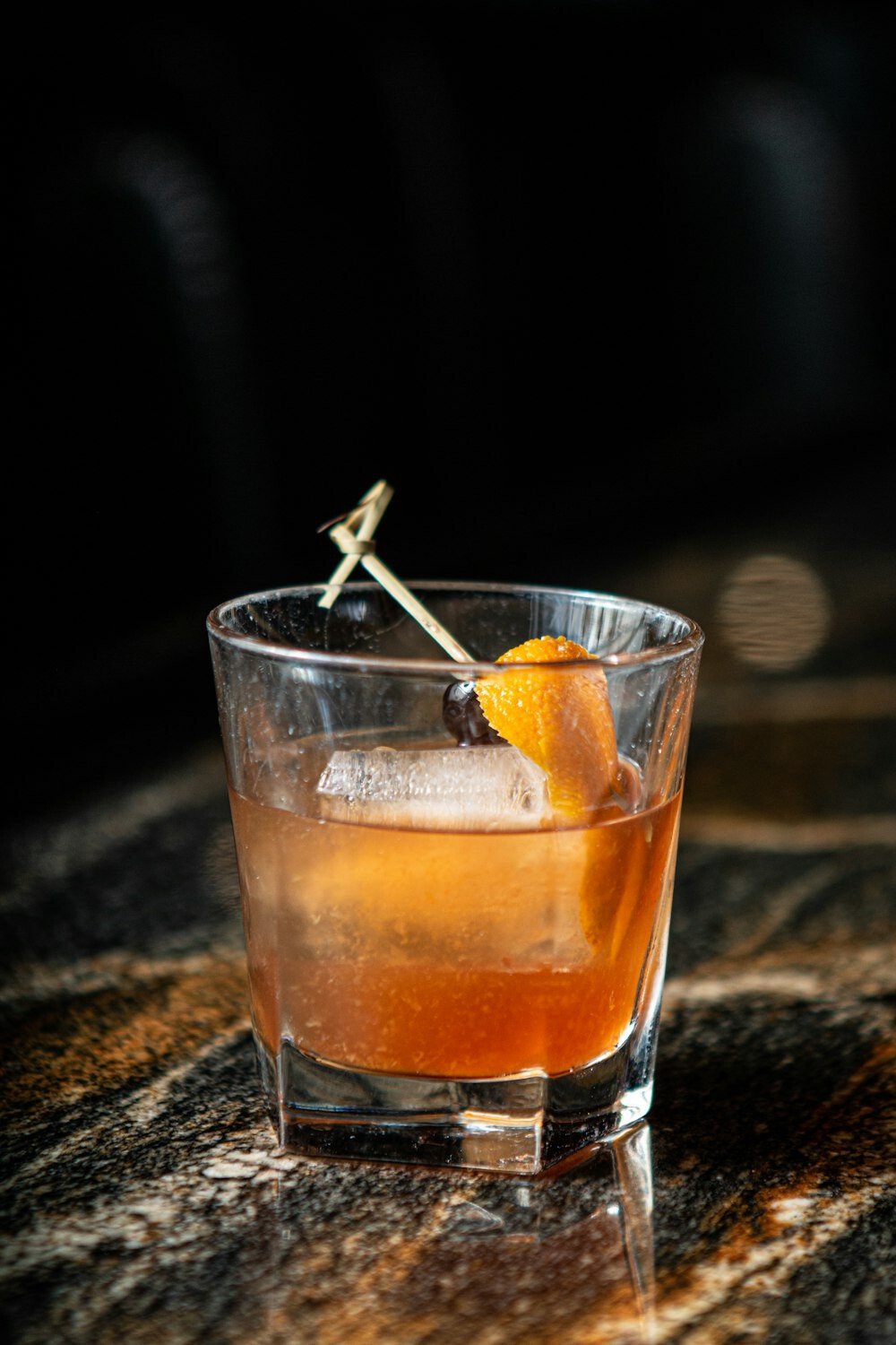 photo-1595977383574-d7fcfeecf6d4.jfif