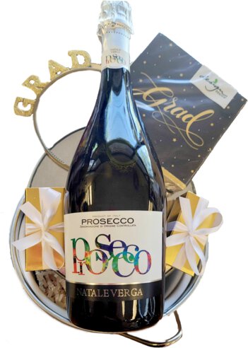 Congrats Grad Basket