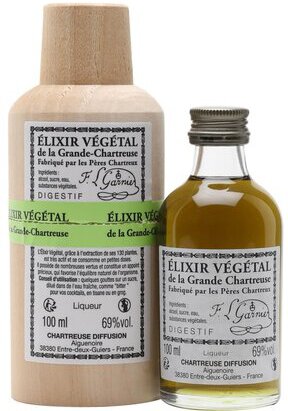 Chartreuse Vegetal De La Grande Chartreuse Liqueur