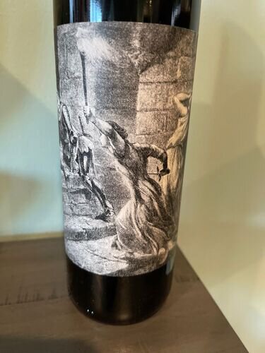 Sigrid In Black Red Blend