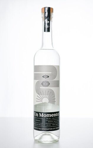 Un Momento Espadin Mezcal