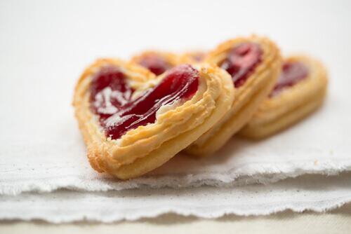 Bisousweet Linzer Hearts Cookies