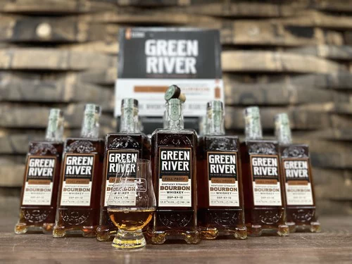 Green River Distilling Full Proof Straight Bourbon Whiskey