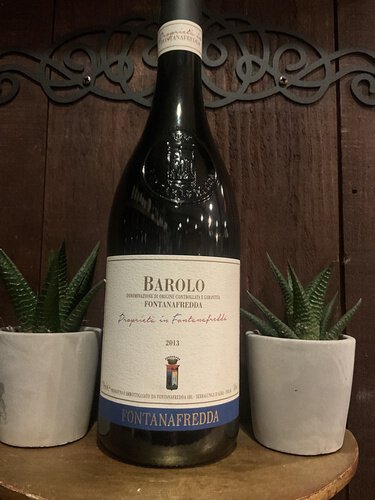 Barolo DOCG Proprieta In Fontanafredda Mga