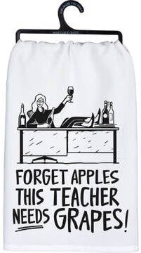 Forget Apples I Need Grapes Towel
