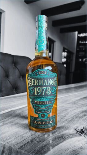 Los Hermanos Anejo Tequila