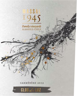 Clos de Luz Almahue Carmenere Massal 1945