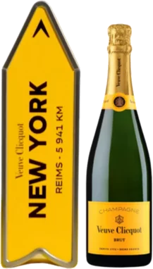 Veuve Clicquot Yellow Label Brut Champagne New York Gift Arrow