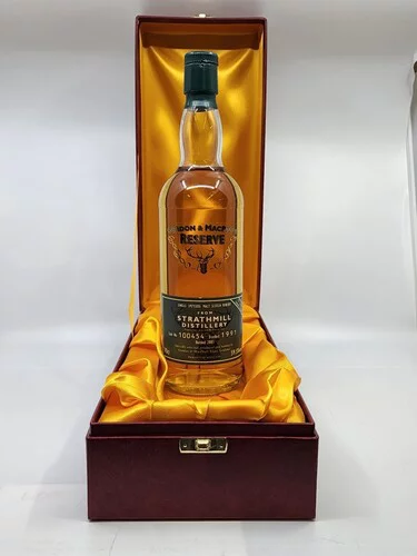Gordon and Macphail Reserve Strathmill Distillery Cask #100454 Single Malt Scoth Whisky 1991 (700ml)