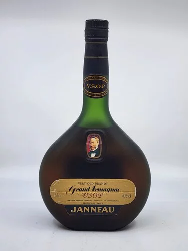 Janneau V.S.O.P. Grand Armagnac bottled in the 1980's (680ml)