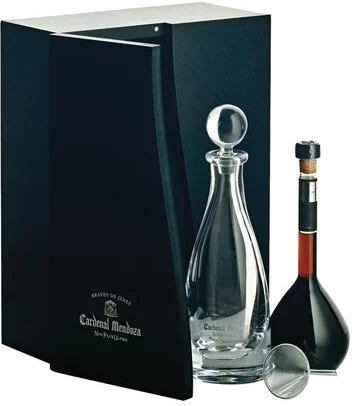 Cardenal Mendoza Brandy De Jerez Non Plus Ultra 80 W Decanter & Funnel