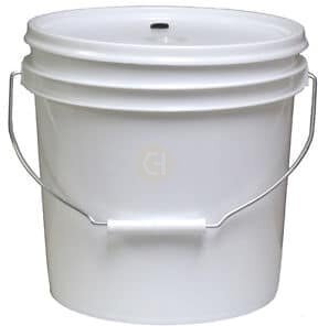2 Gallon Fermenting Bucket
