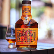 OLD GRAND-DAD STRAIGHT BOURBON HIGH RYE MASH BILL 16 YR 100