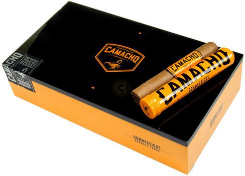 Camacho Connecticut Robusto Tubo 5x50 Cigar