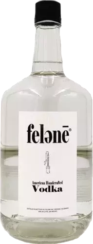 Felene Handcrafted Organic Vodka Glaas Botlle