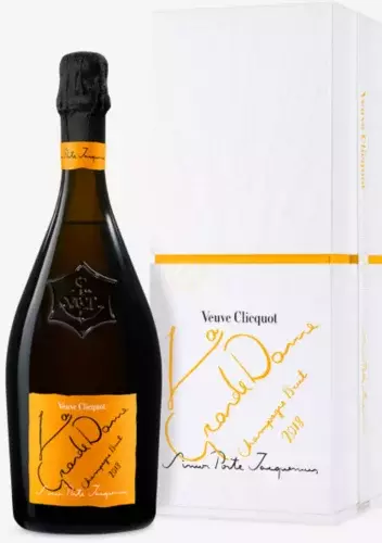 Veuve Clicquot X Simon Porte Jacquemus La Grande Dame Limited Edition